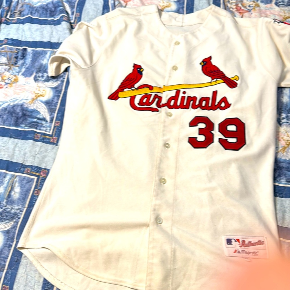 St. Louis Cardinals number 39 shirt